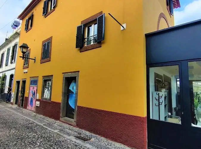 Апартаменты Old Town - Historic Atlantic View *